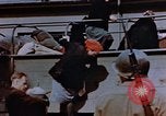 Standbild russischen Vertriebenen Deutschland, 1945, aus Sekunde 34 historischem Filmmaterial Videoclip 65675056174
