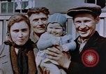 Standbild russischen Vertriebenen Deutschland, 1945, aus Sekunde 50 historischem Filmmaterial Videoclip 65675056174