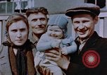 Standbild russischen Vertriebenen Deutschland, 1945, aus Sekunde 51 historischem Filmmaterial Videoclip 65675056174