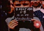 Standbild deutsche Kinder Deutschland, 1945, aus Sekunde 3 historischem Filmmaterial Videoclip 65675056176