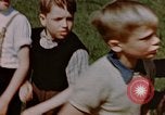Standbild deutsche Kinder Deutschland, 1945, aus Sekunde 7 historischem Filmmaterial Videoclip 65675056176