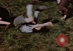 Standbild deutsche Kinder Deutschland, 1945, aus Sekunde 49 historischem Filmmaterial Videoclip 65675056176