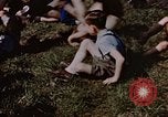 Standbild deutsche Kinder Deutschland, 1945, aus Sekunde 50 historischem Filmmaterial Videoclip 65675056176
