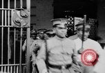Standbild liegend Strafgefangene Manila Philippinen, 1930, aus Sekunde 26 historischem Filmmaterial Videoclip 65675056178