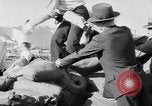 Standbild kanadischen rum Cargo zerstört im Verbot San Francisco California USA, 1930, aus Sekunde 36 historischem Filmmaterial Videoclip 65675056183