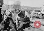 Standbild kanadischen rum Cargo zerstört im Verbot San Francisco California USA, 1930, aus Sekunde 43 historischem Filmmaterial Videoclip 65675056183
