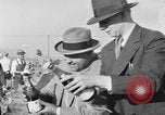 Standbild kanadischen rum Cargo zerstört im Verbot San Francisco California USA, 1930, aus Sekunde 56 historischem Filmmaterial Videoclip 65675056183