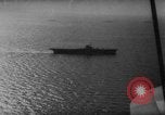 Standbild Britische illustre Klasse Flugzeugträger Mittelmeer, 1941, aus Sekunde 1 historischem Filmmaterial Videoclip 65675056189