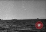 Standbild Britische illustre Klasse Flugzeugträger Mittelmeer, 1941, aus Sekunde 10 historischem Filmmaterial Videoclip 65675056189