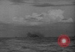Standbild Britische illustre Klasse Flugzeugträger Mittelmeer, 1941, aus Sekunde 30 historischem Filmmaterial Videoclip 65675056189
