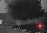 Standbild Britische illustre Klasse Flugzeugträger Mittelmeer, 1941, aus Sekunde 53 historischem Filmmaterial Videoclip 65675056189
