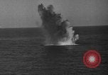 Standbild Britische illustre Klasse Flugzeugträger Mittelmeer, 1941, aus Sekunde 56 historischem Filmmaterial Videoclip 65675056189