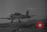 Standbild Britische illustre Klasse Flugzeugträger Mittelmeer, 1941, aus Sekunde 61 historischem Filmmaterial Videoclip 65675056189