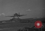 Standbild Britische illustre Klasse Flugzeugträger Mittelmeer, 1941, aus Sekunde 62 historischem Filmmaterial Videoclip 65675056189