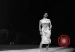 Standbild Miss Chinatown Beauty Contest San Francisco California USA, 1960, aus Sekunde 22 historischem Filmmaterial Videoclip 65675056198