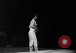 Standbild Miss Chinatown Beauty Contest San Francisco California USA, 1960, aus Sekunde 24 historischem Filmmaterial Videoclip 65675056198