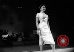 Standbild Miss Chinatown Beauty Contest San Francisco California USA, 1960, aus Sekunde 31 historischem Filmmaterial Videoclip 65675056198
