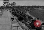 Standbild Compact Car Rennen Daytona Beach Florida USA, 1960, aus Sekunde 13 historischem Filmmaterial Videoclip 65675056202
