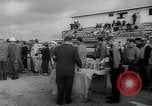 Standbild Compact Car Rennen Daytona Beach Florida USA, 1960, aus Sekunde 38 historischem Filmmaterial Videoclip 65675056202