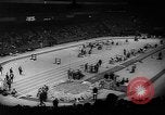 Standbild Millrose Games New York City USA, 1960, aus Sekunde 5 historischem Filmmaterial Videoclip 65675056203