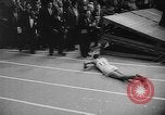 Standbild Millrose Games New York City USA, 1960, aus Sekunde 17 historischem Filmmaterial Videoclip 65675056203