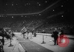 Standbild Millrose Games New York City USA, 1960, aus Sekunde 27 historischem Filmmaterial Videoclip 65675056203