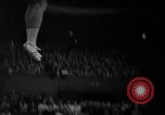 Standbild Millrose Games New York City USA, 1960, aus Sekunde 33 historischem Filmmaterial Videoclip 65675056203