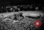 Standbild Millrose Games New York City USA, 1960, aus Sekunde 36 historischem Filmmaterial Videoclip 65675056203