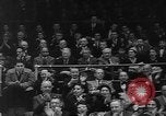 Standbild Millrose Games New York City USA, 1960, aus Sekunde 38 historischem Filmmaterial Videoclip 65675056203