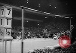 Standbild Millrose Games New York City USA, 1960, aus Sekunde 59 historischem Filmmaterial Videoclip 65675056203