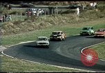 Standbild Auto und Fahrer Magazin Showroom Stock Car Challenge Lime Rock Connecticut United States USA, 1977, aus Sekunde 33 historischem Filmmaterial Videoclip 65675056205