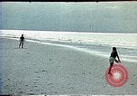 Immagine di Frisbee California United States USA, 1977, secondo 31 filmato di repertorio 65675056208