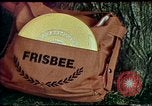 Immagine di Frisbee California United States USA, 1977, secondo 44 filmato di repertorio 65675056208