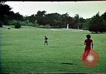 Immagine di Frisbee California United States USA, 1977, secondo 58 filmato di repertorio 65675056208