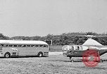 Image air service de bus Detroit Michigan USA, 1946, de la seconde 23 séquences d'archives historiques vidéo 65675056211