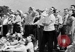 Image mât de drapeau cérémonie de mariage Coshocton Ohio USA, 1946, de la seconde 38 séquences d'archives historiques vidéo 65675056213