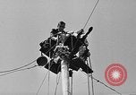 Image mât de drapeau cérémonie de mariage Coshocton Ohio USA, 1946, de la seconde 41 séquences d'archives historiques vidéo 65675056213