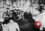 Standbild Karneval Feier Europa, 1952, aus Sekunde 9 historischem Filmmaterial Videoclip 65675056217