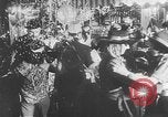 Standbild Karneval Feier Europa, 1952, aus Sekunde 31 historischem Filmmaterial Videoclip 65675056217