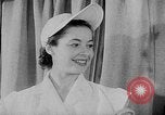 Standbild Sportswear fashion show Vereinigtes Königreich, 1952, aus Sekunde 34 historischem Filmmaterial Videoclip 65675056218