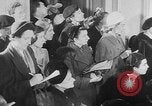 Standbild Sportswear fashion show Vereinigtes Königreich, 1952, aus Sekunde 47 historischem Filmmaterial Videoclip 65675056218