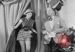 Standbild Sportswear fashion show Vereinigtes Königreich, 1952, aus Sekunde 48 historischem Filmmaterial Videoclip 65675056218
