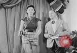 Standbild Sportswear fashion show Vereinigtes Königreich, 1952, aus Sekunde 49 historischem Filmmaterial Videoclip 65675056218