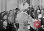 Standbild Sportswear fashion show Vereinigtes Königreich, 1952, aus Sekunde 62 historischem Filmmaterial Videoclip 65675056218