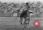 Standbild Rodeo Wettbewerb Palm Springs California USA, 1952, aus Sekunde 12 historischem Filmmaterial Videoclip 65675056219