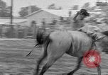 Standbild Rodeo Wettbewerb Palm Springs California USA, 1952, aus Sekunde 14 historischem Filmmaterial Videoclip 65675056219