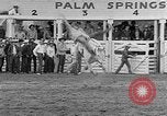 Standbild Rodeo Wettbewerb Palm Springs California USA, 1952, aus Sekunde 21 historischem Filmmaterial Videoclip 65675056219