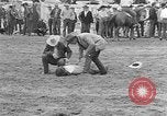 Standbild Rodeo Wettbewerb Palm Springs California USA, 1952, aus Sekunde 35 historischem Filmmaterial Videoclip 65675056219