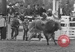 Standbild Rodeo Wettbewerb Palm Springs California USA, 1952, aus Sekunde 41 historischem Filmmaterial Videoclip 65675056219