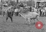 Standbild Rodeo Wettbewerb Palm Springs California USA, 1952, aus Sekunde 59 historischem Filmmaterial Videoclip 65675056219